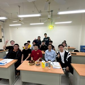 LINE_ALBUM_祝老師生日快樂！_230425_11